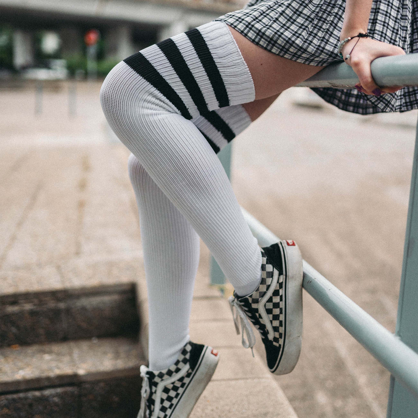 Stivali sopra il ginocchio: 4 look per indossare i cuissardes con stile Stivali sopra il ginocchio: 4 look per indossare i cuissardes con stile