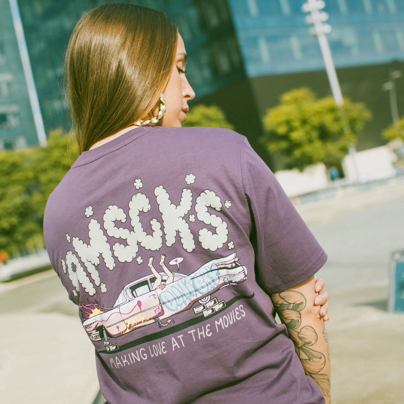 Making Love - T-Shirt